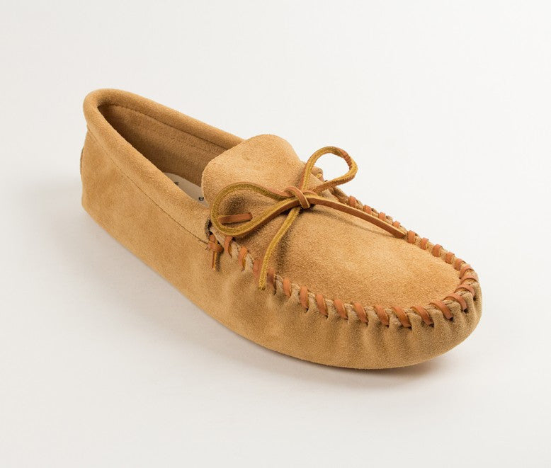 Minnetonka LEATHER LACED SOFTSOLE TAN 701 www.BootConnection